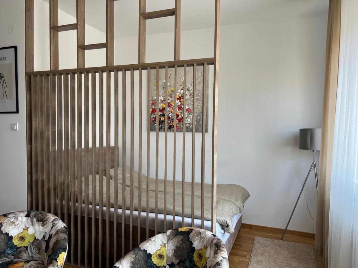 Apartment Charlie Private Parking Novi Sad Ngoại thất bức ảnh
